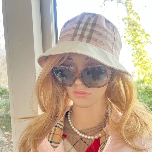 Burberry Pink-Tone Oversized Square Sunglasses - Picture 3 of 8